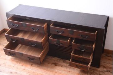 アンティーク家具　古民具・骨董　明治期　和モダンスタイル!収納箪笥サイドボード(水屋箪笥)(1)