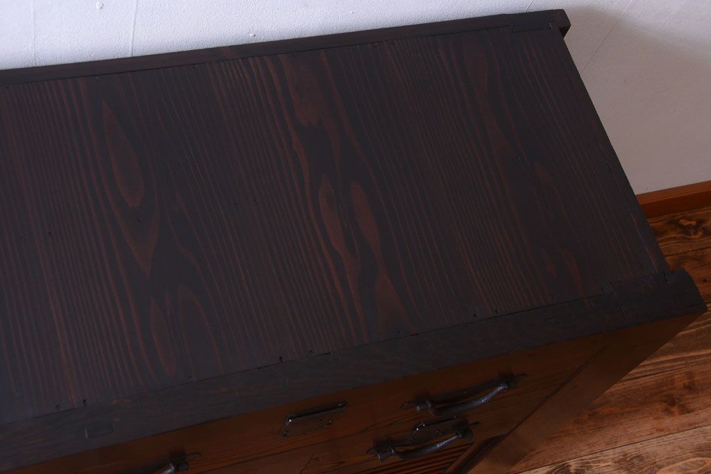 アンティーク家具　古民具・骨董　明治期　和モダンスタイル!収納箪笥サイドボード(水屋箪笥)(1)