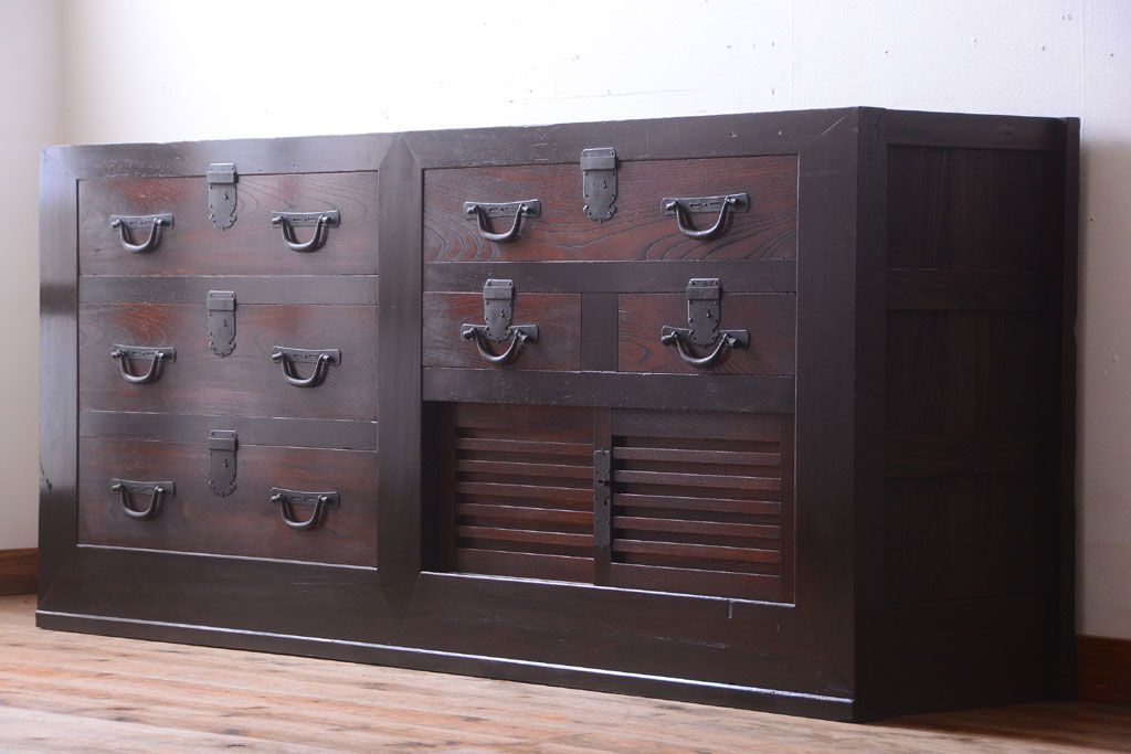 アンティーク家具　古民具・骨董　明治期　和モダンスタイル!収納箪笥サイドボード(水屋箪笥)(1)