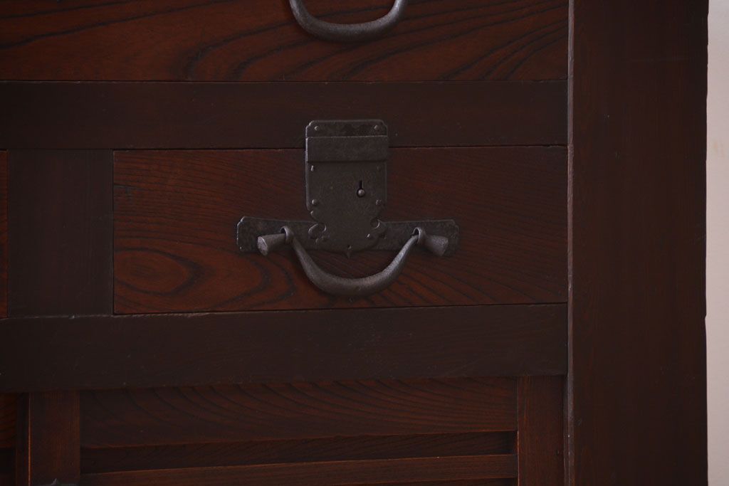 アンティーク家具　古民具・骨董　明治期　和モダンスタイル!収納箪笥サイドボード(水屋箪笥)(1)