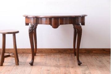 アンティーク家具　イギリスアンティーク　ウォールナット・オーク材の彫刻・象嵌入り最高級ダイニングテーブル