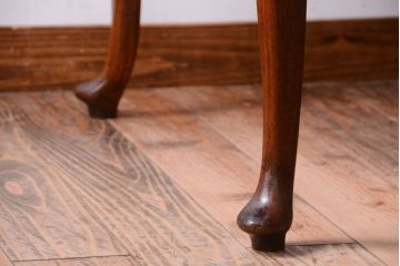 アンティーク家具　イギリスアンティーク　ウォールナット・オーク材の彫刻・象嵌入り最高級ダイニングテーブル