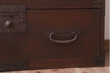 アンティーク家具　古民具・骨董　明治期　古い衣装箪笥ローボード