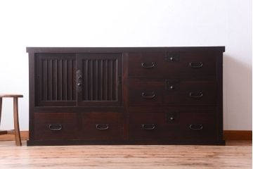 アンティーク家具　古民具・骨董　明治期　和モダンスタイル!収納箪笥ローボード(水屋箪笥、テレビ台、キャビネット、収納棚)(2)