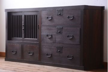 アンティーク家具　古民具・骨董　明治期　和モダンスタイル!収納箪笥ローボード(水屋箪笥、テレビ台、キャビネット、収納棚)(2)