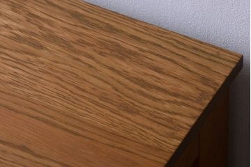 レトロ家具　昭和レトロ　脚付き!古い木製の収納棚(キャビネット)(2)