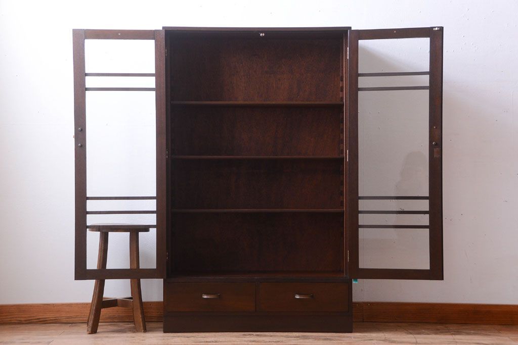 レトロ家具　昭和レトロ　古い木製のシンプルシックなブックケース(本箱)