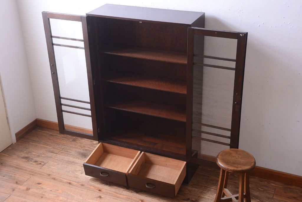 レトロ家具　昭和レトロ　古い木製のシンプルシックなブックケース(本箱)