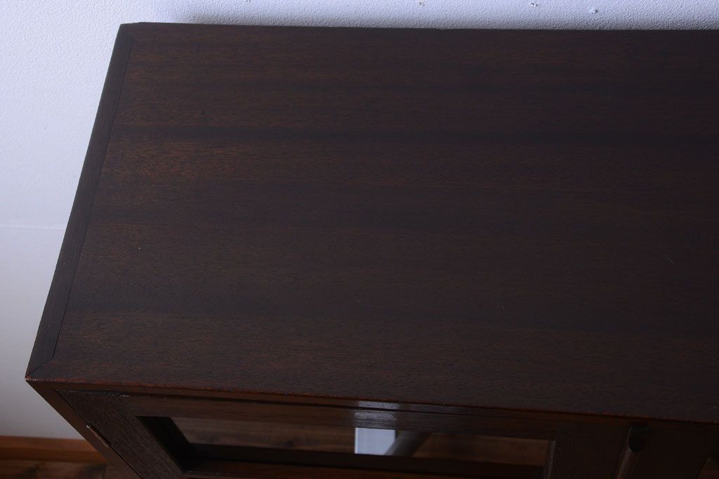 レトロ家具　昭和レトロ　古い木製のシンプルシックなブックケース(本箱)