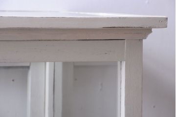 アンティーク家具　大正ロマン　ホワイトペイント　縦型の小さなアンティークガラスケース