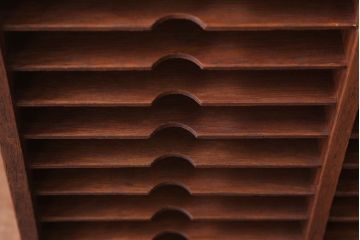 レトロ家具　昭和レトロ　古い木製の小ぶりなアンティーク書類ケース(カルテケース)