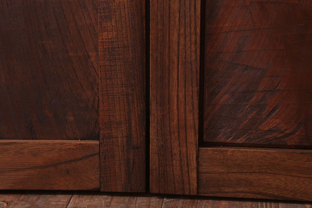 古民具・骨董　明治大正　総欅材!シンプルなアンティーク板戸(1)