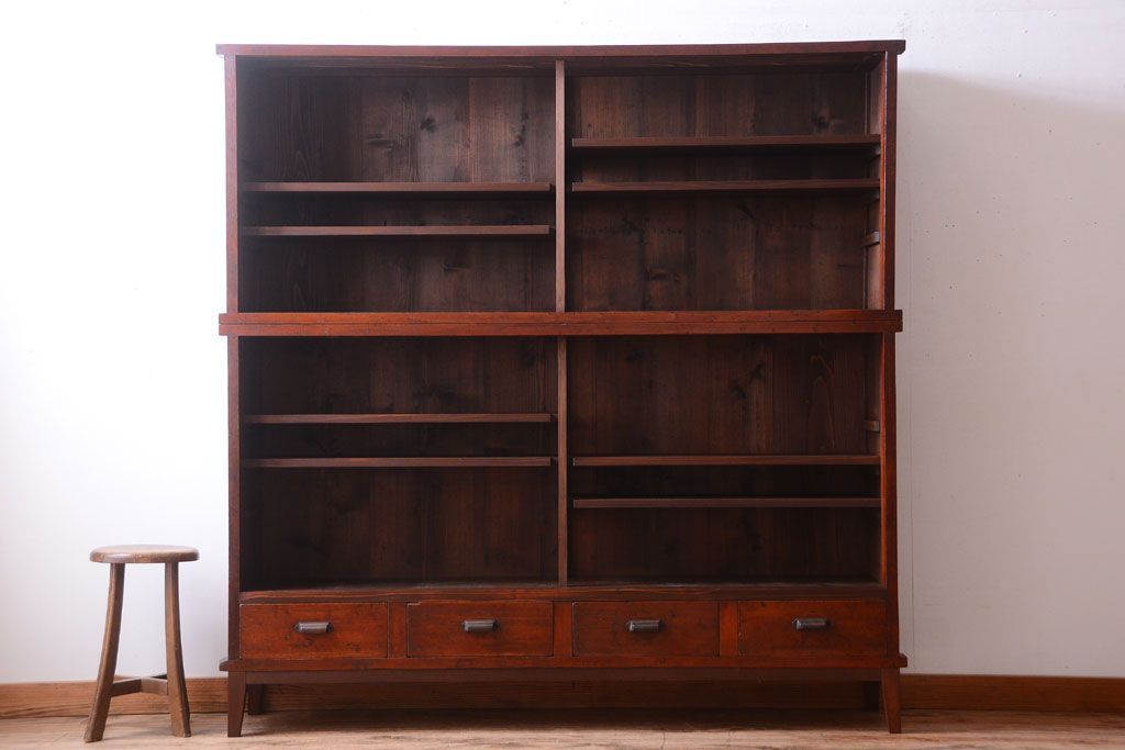 アンティーク家具　和製アンティーク　大正期　脚付き!2段重ね収納棚