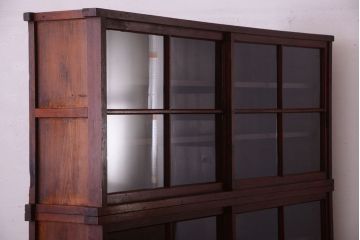 アンティーク家具　和製アンティーク　大正期　脚付き!2段重ね収納棚