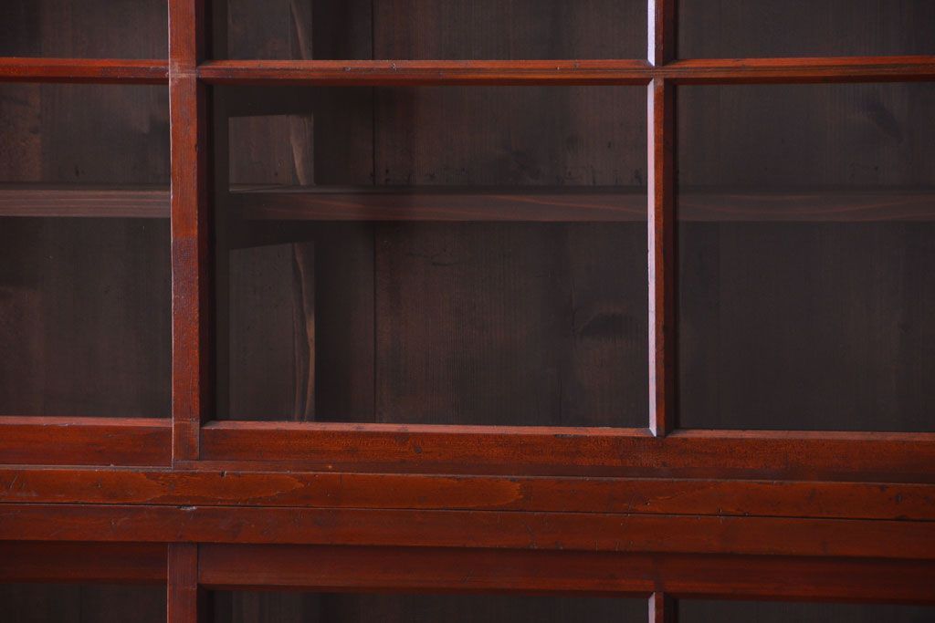 アンティーク家具　和製アンティーク　大正期　脚付き!2段重ね収納棚