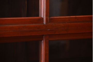 アンティーク家具　和製アンティーク　大正期　脚付き!2段重ね収納棚