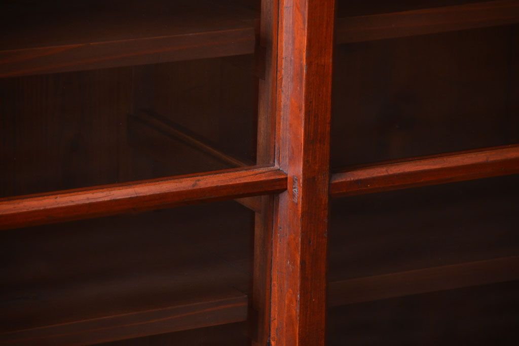 アンティーク家具　和製アンティーク　大正期　脚付き!2段重ね収納棚