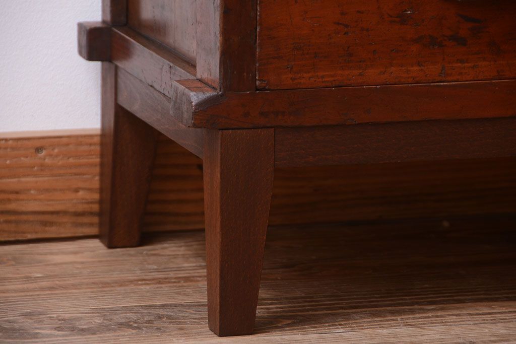 アンティーク家具　和製アンティーク　大正期　脚付き!2段重ね収納棚