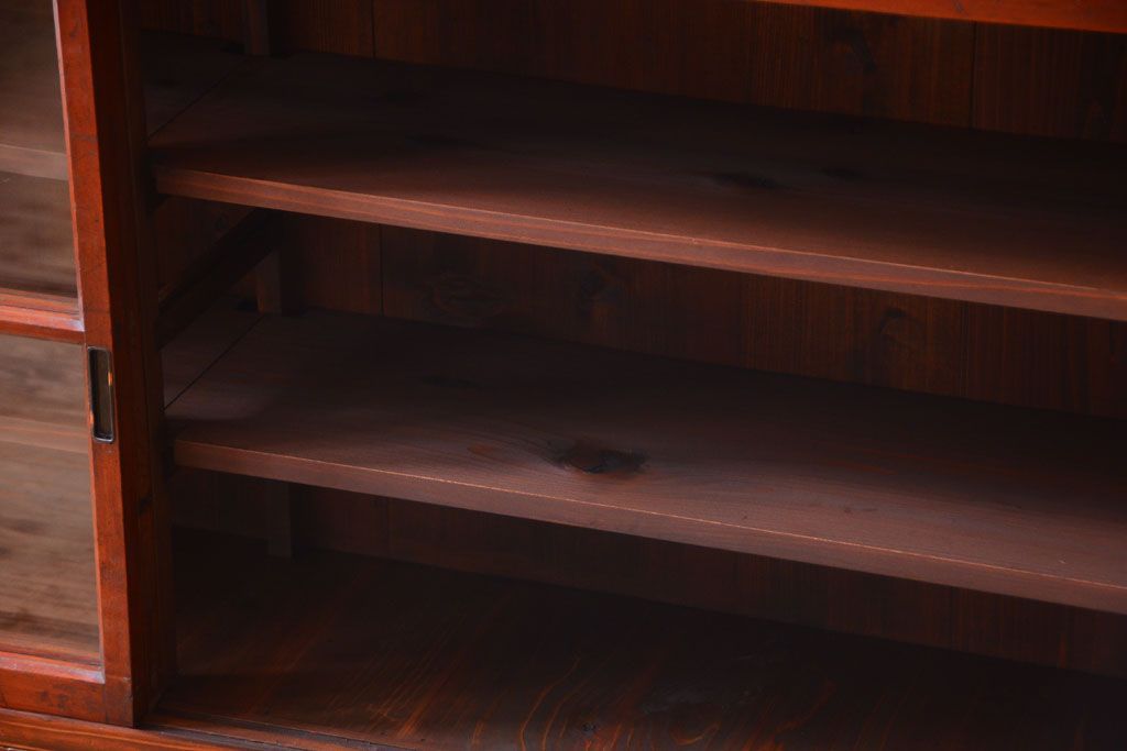 アンティーク家具　和製アンティーク　大正期　脚付き!2段重ね収納棚