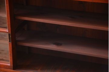 アンティーク家具　和製アンティーク　大正期　脚付き!2段重ね収納棚