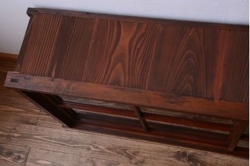 アンティーク家具　和製アンティーク　大正期　脚付き!2段重ね収納棚