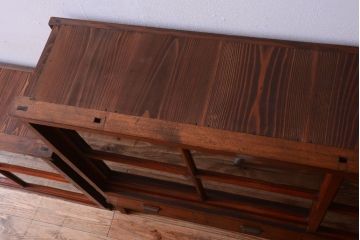 アンティーク家具　和製アンティーク　大正期　脚付き!2段重ね収納棚