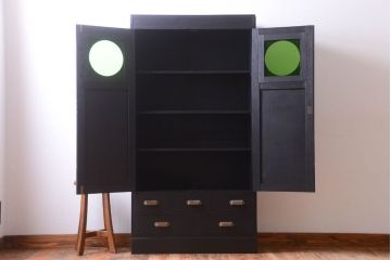 アンティーク家具　アンティークペイント　色ガラス入り!おしゃれなデザインのアンティーク本箱(ブックケース)