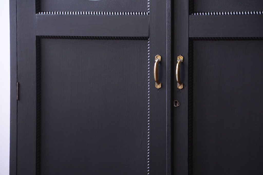 アンティーク家具　アンティークペイント　色ガラス入り!おしゃれなデザインのアンティーク本箱(ブックケース)