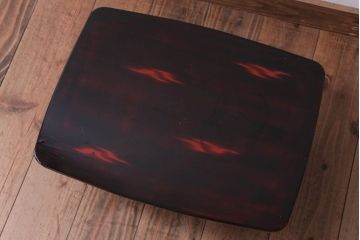 アンティーク家具　和製アンティーク　漆塗り!小さな角ちゃぶ台