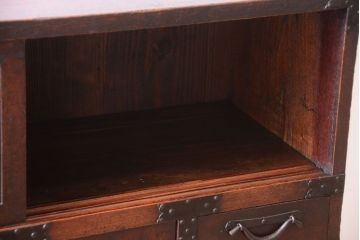 アンティーク家具　古民具・骨董　明治　上手物!古金具付きの三方欅材帳場箪笥