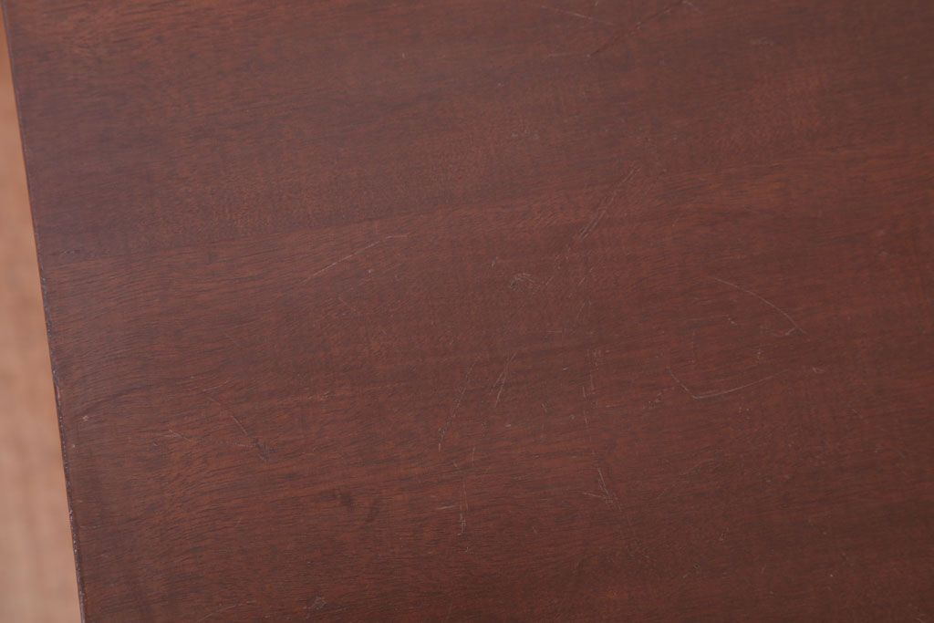 レトロ家具　和製アンティーク　シンプルでレトロなセンターテーブル