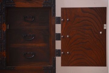 中古　民芸家具　駿河民芸　片開き戸付き箪笥