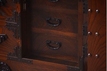 中古　民芸家具　駿河民芸　片開き戸付き箪笥