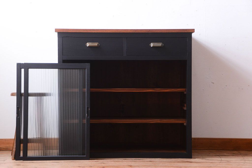 アンティーク家具　アンティークペイント　モールガラス入り!引き出し付きのカウンター収納棚(1)