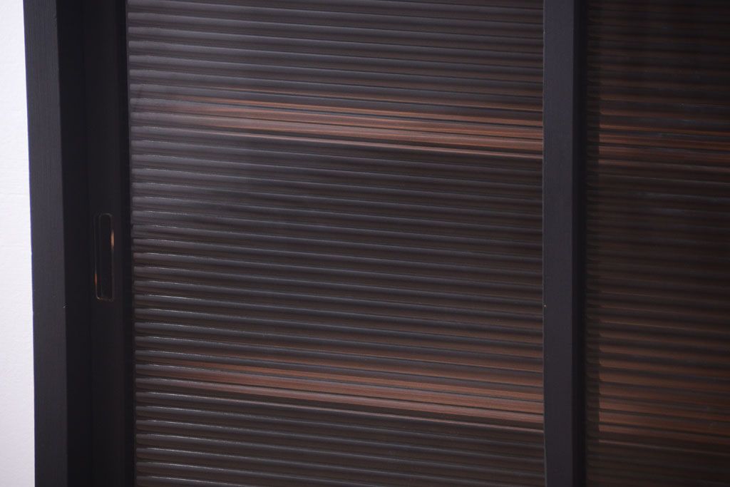 アンティーク家具　アンティークペイント　モールガラス入り!引き出し付きのカウンター収納棚(2)