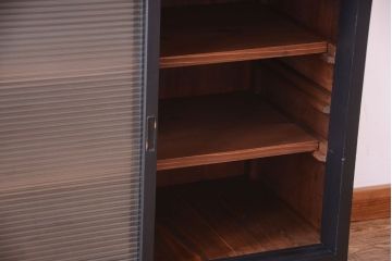 アンティーク家具　アンティークペイント　モールガラス入り!引き出し付きのカウンター収納棚(2)