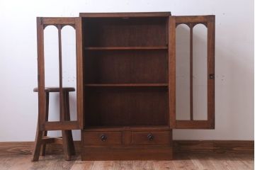 アンティーク家具　和製アンティーク　古い木の上品な小ぶりブックケース(本箱)