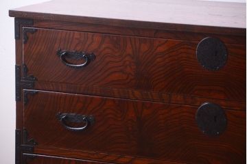 アンティーク家具　アンティーク　前面欅材!漆が綺麗な衣装箪笥ローボード(2)