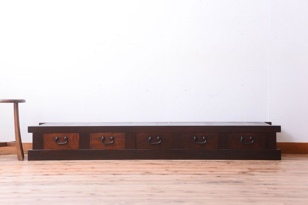 アンティーク家具　古民具・骨董　明治大正期　和モダンスタイル!上品なローボード(水屋箪笥、テレビ台、キャビネット、収納棚)(2)