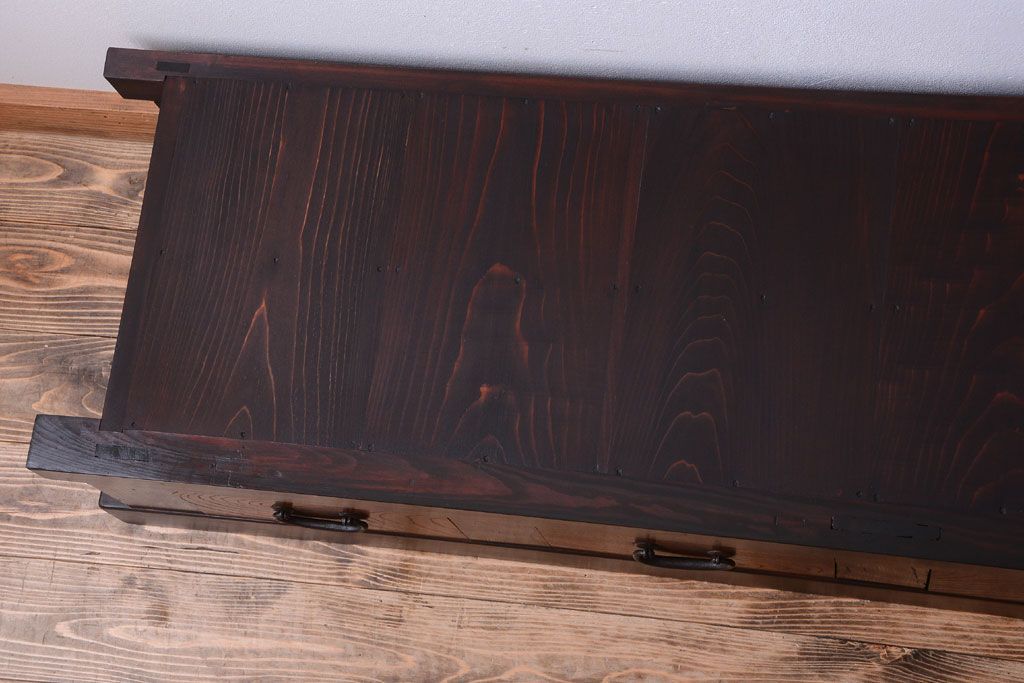 アンティーク家具　古民具・骨董　明治大正期　和モダンスタイル!上品なローボード(水屋箪笥、テレビ台、キャビネット、収納棚)(2)