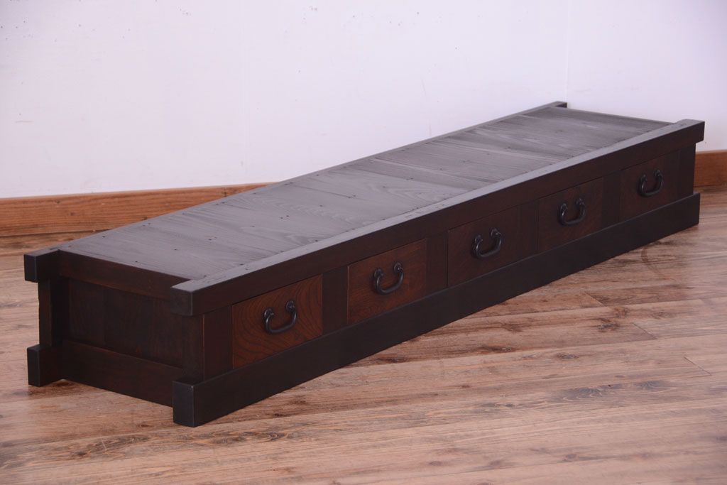 アンティーク家具　古民具・骨董　明治大正期　和モダンスタイル!上品なローボード(水屋箪笥、テレビ台、キャビネット、収納棚)(2)