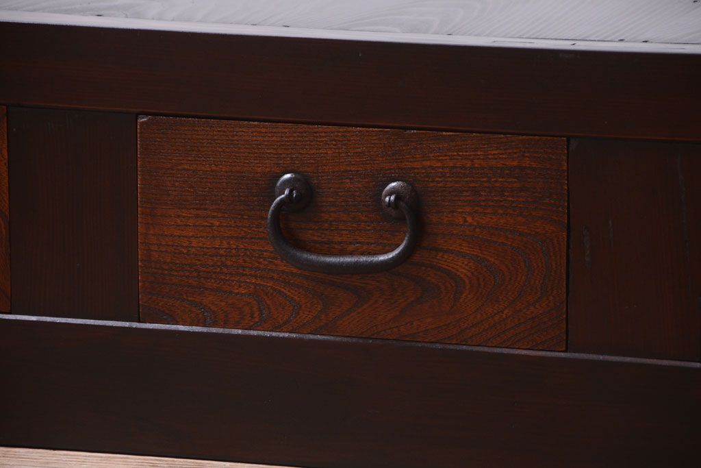 アンティーク家具　古民具・骨董　明治大正期　和モダンスタイル!上品なローボード(水屋箪笥、テレビ台、キャビネット、収納棚)(2)