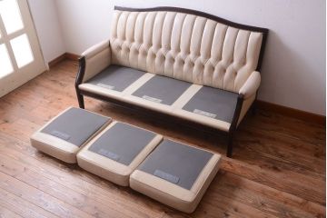ヴィンテージ家具　イギリスビンテージ　おしゃれな3人掛けソファ