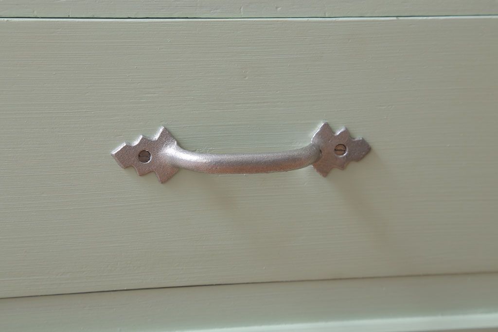 アンティーク家具　ペイント　引き出し2杯付き!ダイヤガラス入りアンティーク戸棚(収納棚)