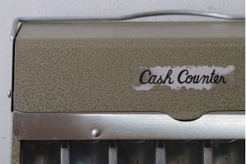 昭和レトロ　キャッシュカウンター(金銭分類機)
