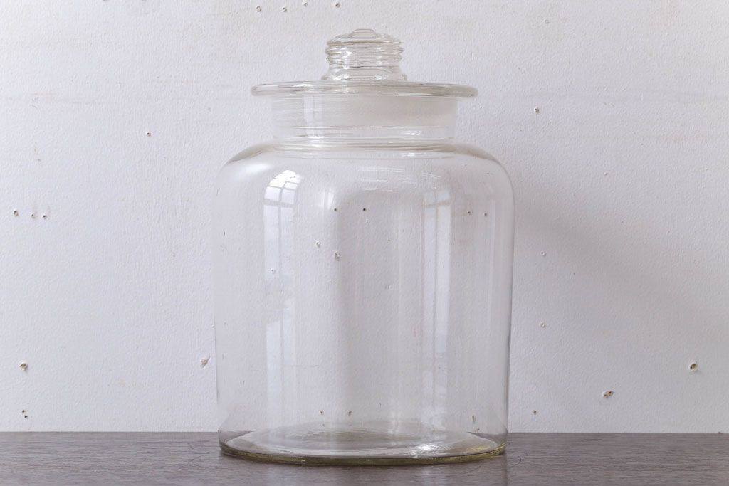 アンティーク雑貨　昭和レトロ　ガラス蓋のガラス瓶(2)