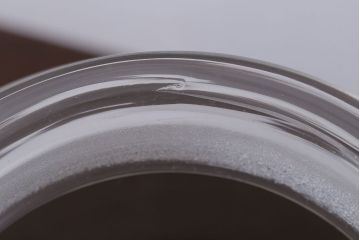 アンティーク雑貨　昭和レトロ　ガラス蓋のガラス瓶(2)