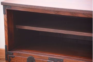 アンティーク家具　アンティーク　前面欅材!漆が綺麗な衣装箪笥ローボード(3)