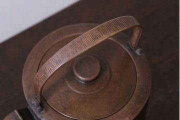 アンティーク雑貨　古民具・骨董　古い金正堂銅瓶(薬缶・茶道具)