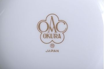 アンティーク雑貨　中古　大倉陶園(おおくらとうえん)　ブルーローズ　15cm　花器